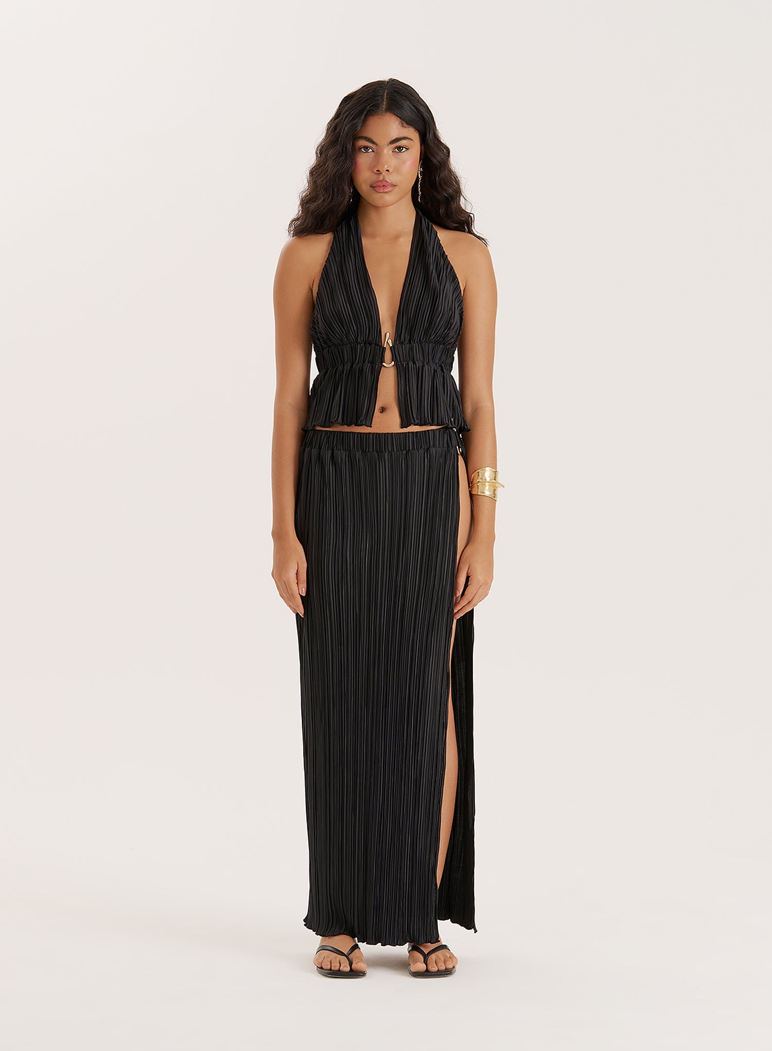 Black Plisse Thigh Split Hardware Detail Maxi Skirt